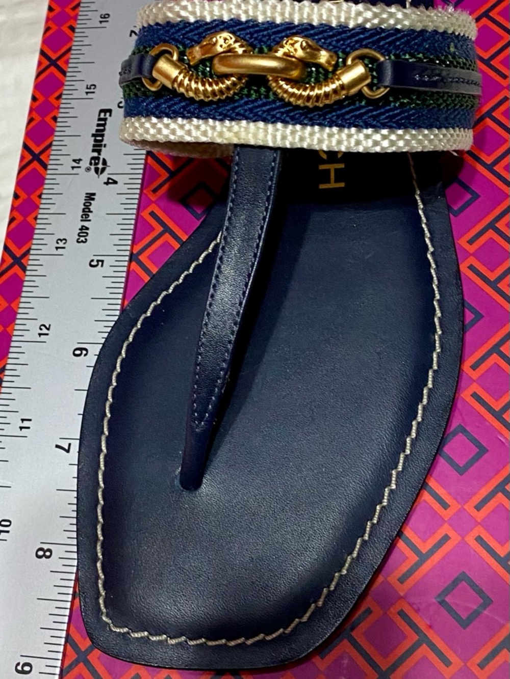 Tory Burch Flat Jessa Thong Sandal NIB Size 5 Perfect Navy Calf Leather - Picture 7 of 9